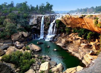 CG : प्रशासन का बड़ा फैसला, अमृतधारा जलप्रपात क्षेत्र में प्रवेश, सेल्फी और नहाने पर लगी रोक 