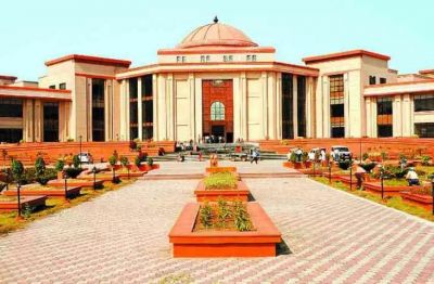 छत्तीसगढ़ हाईकोर्ट का बड़ा फैसला, अब स्पीड पोस्ट से भेजे जाएंगे कोर्ट से जुड़े नोटिस और दस्तावेज…