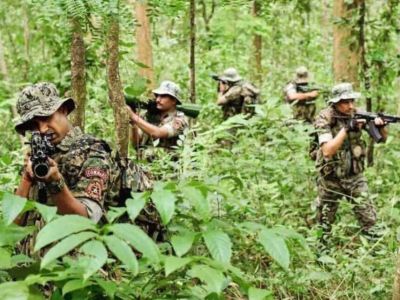  Breaking : सुरक्षाबल और नक्सलियों के बीच मुठभेड़, कई माओवादियों की मौत की खबर