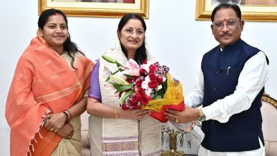 मुख्यमंत्री विष्णु देव साय से केंद्रीय महिला एवं बाल विकास मंत्री अन्नपूर्णा देवी ने की सौजन्य भेंट….