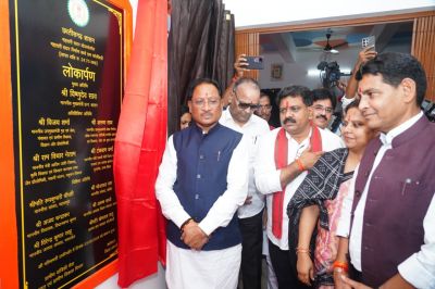 छत्तीसगढ़ को महिला केन्द्रित विकास का मॉडल बनाने वाली योजना महतारी सदन : सीएम विष्णु देव साय