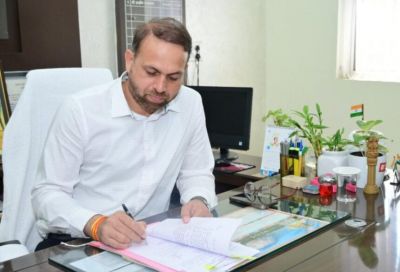 CG : केंद्रीय प्रतिनियुक्ति पर जाएंगे IAS डॉक्टर सर्वेश्वर नरेंद्र भूरे, बनाए गए ज्वाइंट टेक्सटाइल कमिश्नर