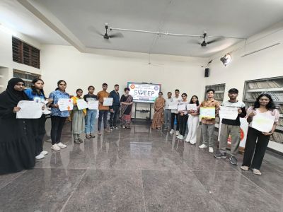 दुर्गा महाविद्यालय में ,भाषण ,निबंध, नारा लेखन, शपथ ,रैली ,नुक्कड़ नाटक, वीडियो प्रस्तुति, रिल्स प्रतियोगिता का आयोजन किया गया