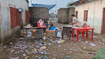 BREAKING: दिवाली पर टेंट लगाकर खेल रहे थे जुआ, 236 जुआरियों से दो लाख रुपए पुलिस ने किए बरामद&hellip;