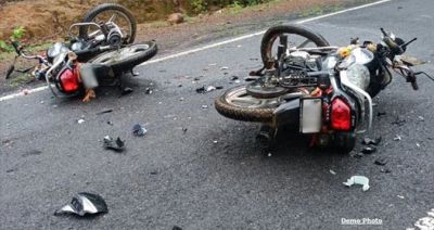 CG &ndash; तेज रफ्तार बनी काल, दो बाइकों की आमने-सामने भिड़ंत में शिक्षक की दर्दनाक मौत, तीन लोगों की हालत गंभीर&hellip;..