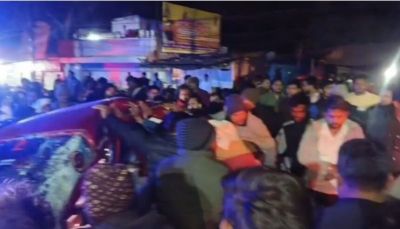 Accident : छत्तीसगढ़ में दिल दहला देने वाला सड़क हादसा, युवती समेत 2 की मौत&hellip;. कार के उड़े परखच्चे