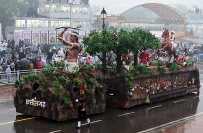 देश के पहले जनजातीय डिजिटल संग्रहालय की थीम पर कर्तव्य पथ पर सजी छत्तीसगढ़ की झांकी