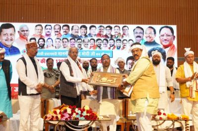 125 दिन रोजगार, सड़क-स्कूल-स्वास्थ्य की गारंटी : जी-राम जी से आत्मनिर्भर बनेंगे गांव&rdquo;: सांसद बृजमोहन