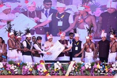 संभाग स्तरीय बस्तर पंडुम में कोंडागांव के कलाकारों ने वाद्य यंत्रों की मनमोहक प्रस्तुति से मोहा सबका मन