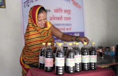 आत्मनिर्भरता की मिसाल : औराटोला बना बालोद का पहला लखपति दीदी ग्राम आत्मनिर्भरता की मिसाल : औराटोला बना बालोद का पहला लखपति दीदी ग्राम