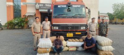 छत्तीसगढ़ में यहां पकड़ाया करोड़ों का गांजा, ट्रक के अंदर का नजारा देख उड़े पुलिस के होश, 5 गिरफ्तार