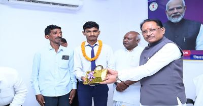 सपना देखना और उसे लक्ष्य में बदलकर निरंतर प्रयास करना ही सफलता की कुंजी &ndash; मुख्यमंत्री विष्णुदेव साय