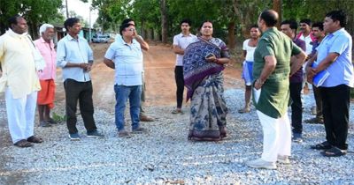  समयसीमा और गुणवत्ता पर फोकस: मंत्री राजवाड़े ने सड़क निर्माण कार्य का किया निरीक्षण