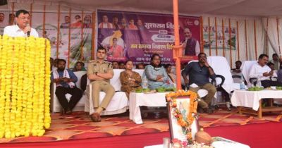 सुशासन तिहार-2026 : जिले के प्रभारी मंत्री लखनलाल देवांगन सहित सांसद-विधायक शामिल हुए सुशासन तिहार में