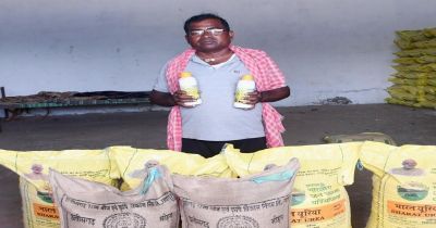किसानों ने नैनो डीएपी के उपयोग को बताया लाभकारी, समितियों में समय पर मिल रहा है खाद-बीज
