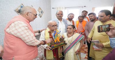 स्वच्छता अभियान जनभागीदारी से राष्ट्र निर्माण का सशक्त माध्यम है - गिरिराज सिंह स्वच्छता अभियान जनभागीदारी से राष्ट्र निर्माण का सशक्त माध्यम है - गिरिराज सिंह