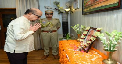 डॉ श्यामा प्रसाद मुखर्जी की पुण्यतिथि पर राज्यपाल ने दी श्रद्धांजलि&hellip;.