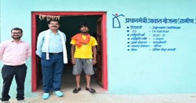 मुख्यमंत्री&nbsp; विष्णु देव साय के सुशासन में साकार हो रहे गरीबों के सपने, प्रधानमंत्री आवास योजना से अमृतलाल के परिवार को मिला सम्मानपूर्ण जीवन