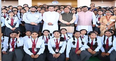 लोकतंत्र की पाठशाला बना विधानसभा परिसर: शकुंतला विद्यालय के विद्यार्थियों ने सदन की कार्यवाही का किया अवलोकन लोकतंत्र की पाठशाला बना विधानसभा परिसर: शकुंतला विद्यालय के विद्यार्थियों ने सदन की कार्यवाही का किया अवलोकन