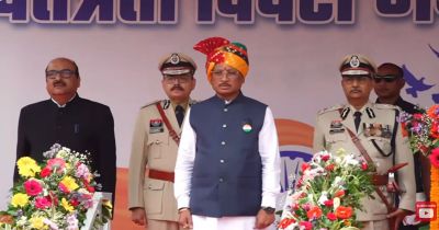 Independence Day : पुलिस परेड ग्राउंड से CM विष्णु देव साय ने किया ध्वजारोहण, देखें LIVE&hellip;