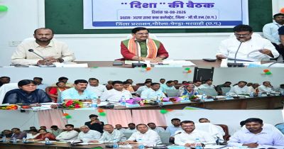 विकास योजनाओं को मिले गति, निर्माण कार्य समय-सीमा में हों पूर्ण : केन्द्रीय राज्य मंत्री तोखन साहू
