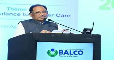 कैंसर के खिलाफ जंग में आधुनिक इलाज के साथ जरूरी है मरीज का मनोबल: CM साय