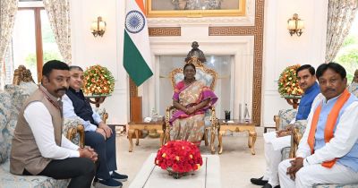 मुख्यमंत्री विष्णु देव साय के निमंत्रण पर राष्ट्रपति ने स्वीकार किया बस्तर दशहरा के मुरिया दरबार में शामिल होने का आमंत्रण