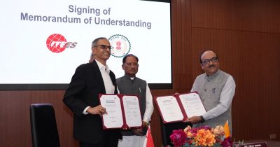 सिंगापुर में छत्तीसगढ़ ने कौशल विकास के लिए किया एमओयू, एग्रो प्रोसेसिंग में ₹350 करोड़ का नया निवेश सिंगापुर में छत्तीसगढ़ ने कौशल विकास के लिए किया एमओयू, एग्रो प्रोसेसिंग में ₹350 करोड़ का नया निवेश