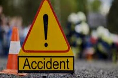 Road Accident: भीषण सड़क हादसे में तीन दोस्तों की मौत, ट्रक और कार में हुई जोरदार टक्कर