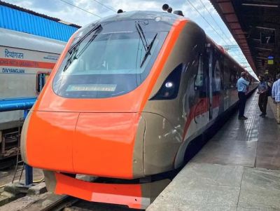 20 सितंबर से नियमित चलेगी दुर्ग-विशाखापट्टनम-दुर्ग वंदे भारत, रिजर्वेशन बुकिंग शुरू 20 सितंबर से नियमित चलेगी दुर्ग-विशाखापट्टनम-दुर्ग वंदे भारत, रिजर्वेशन बुकिंग शुरू