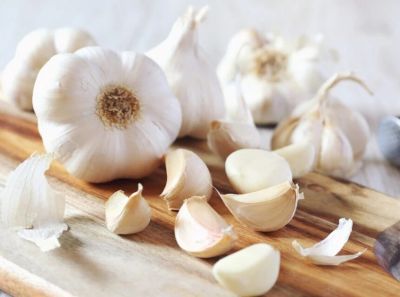 Lahsun ke fayde : मर्दों के लिए अमृत से कम नहीं कच्चा लहसुन, लगातार 7 दिनों तक खाएं, मिलेंगे कई चमत्कारी लाभ 