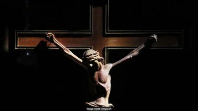 Good Friday 2025: न करें ये गलती 'हैप्पी गुड फ्राइडे' बोलने की गलती, जान लीजिए इस दिन क्या हुआ था