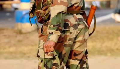 BSF जवान ने साथी पर ही बरसाईं गोलियां, एक के बाद एक किए 13 राउंड फायर, मौके पर मौत BSF जवान ने साथी पर ही बरसाईं गोलियां, एक के बाद एक किए 13 राउंड फायर, मौके पर मौत