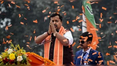 BJP में नया युग: Nitin Nabin ने राष्ट्रीय अध्यक्ष पद के लिए भरा नामांकन, निर्विरोध चुनाव की संभावना