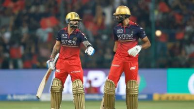 RCB vs SRH: IPL 2026 का धमाकेदार आगाज! कोहली-पडिक्कल की तूफानी पारी से RCB ने SRH को रौंदा RCB vs SRH: IPL 2026 का धमाकेदार आगाज! कोहली-पडिक्कल की तूफानी पारी से RCB ने SRH को रौंदा